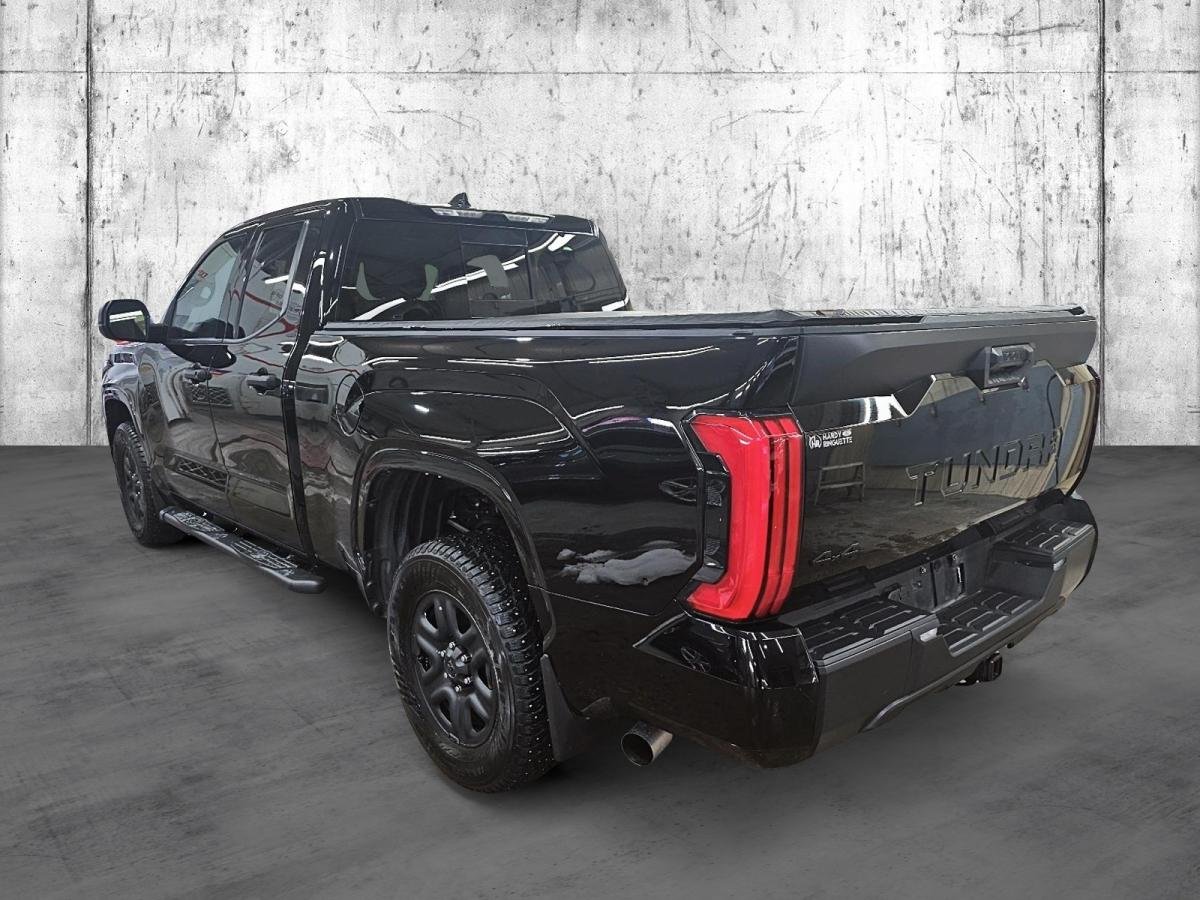 Toyota Tundra 33351B | SR Double Cab 4x4 2022 Noir Val-d'Or - photo #3