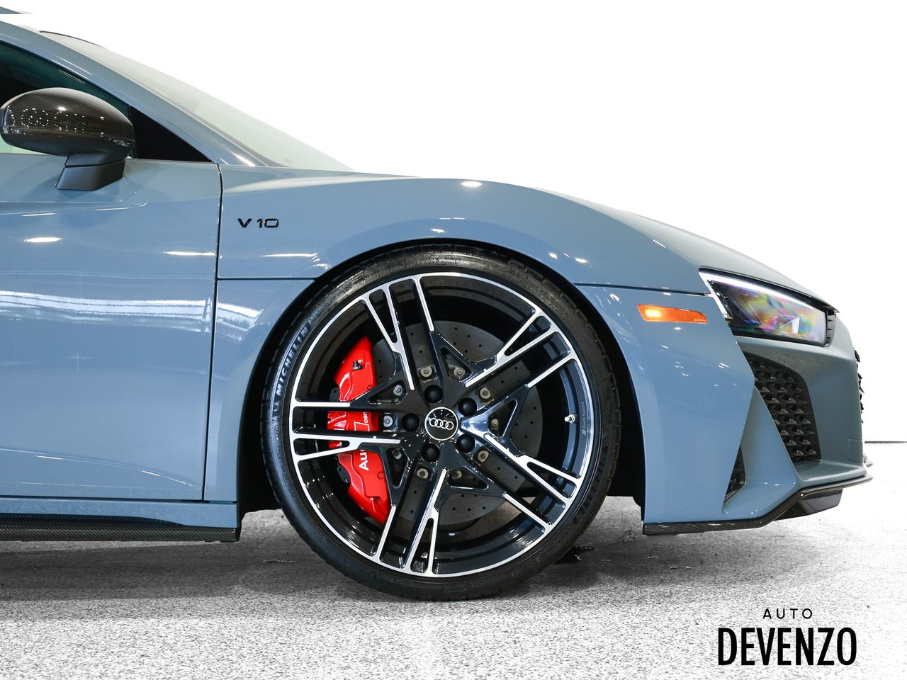 2022 Audi R8 Coupe Grey Saint-Eustache - photo #9