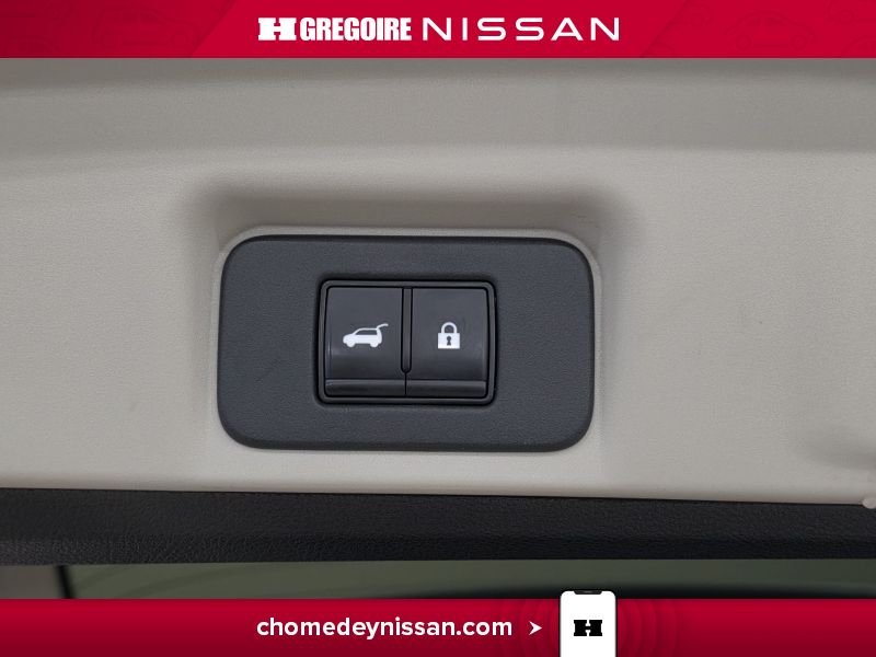 2024 Nissan Ariya White Laval - photo #33