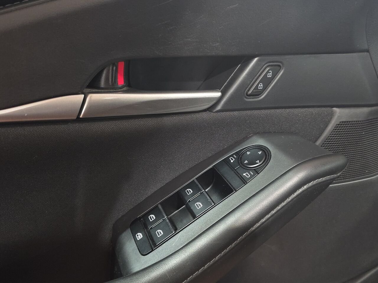 2024 Mazda CX-30 GX Black Val-David - photo #15