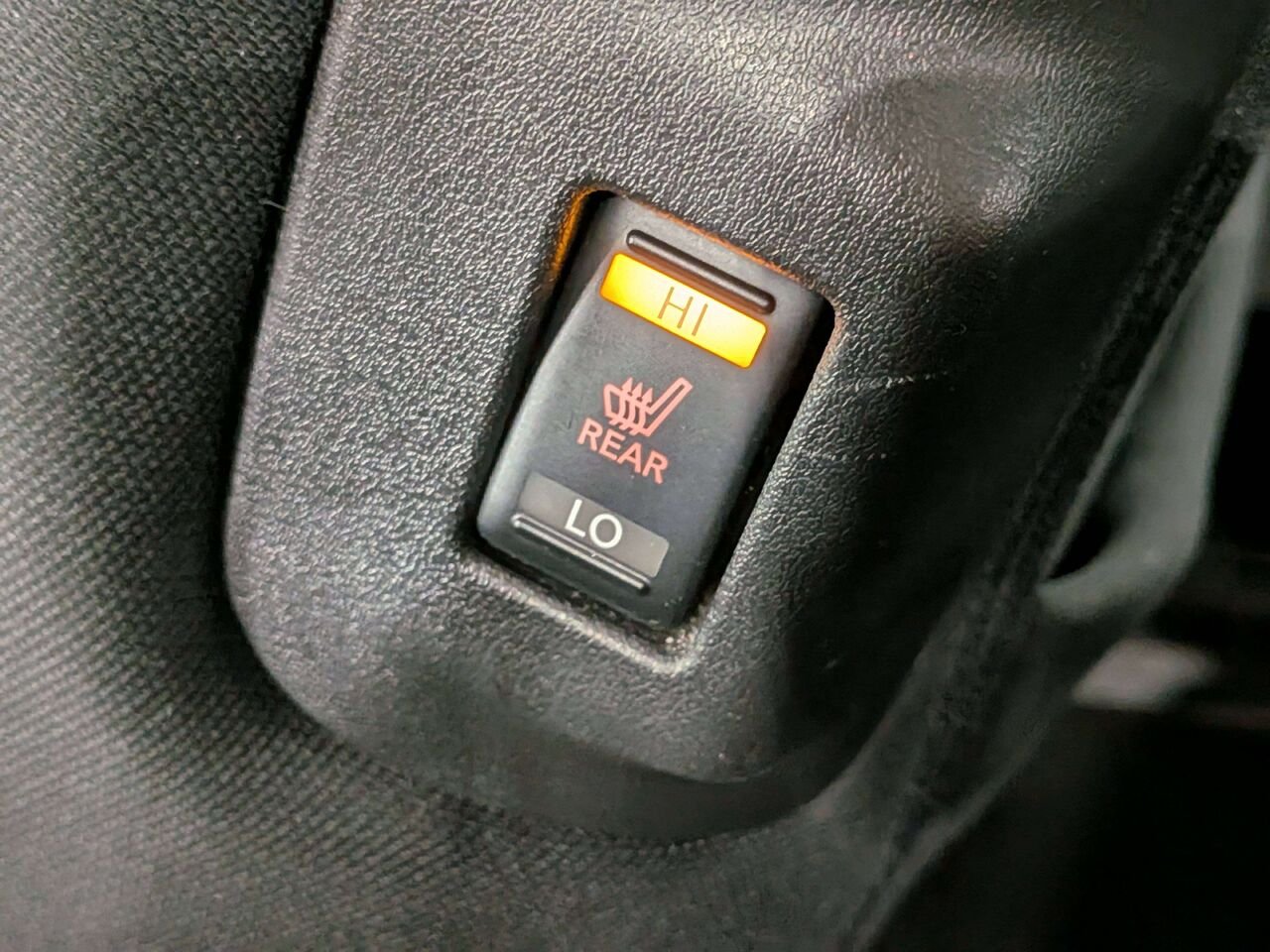 2020 Nissan LEAF SV Hatchback Black Val-David - photo #11