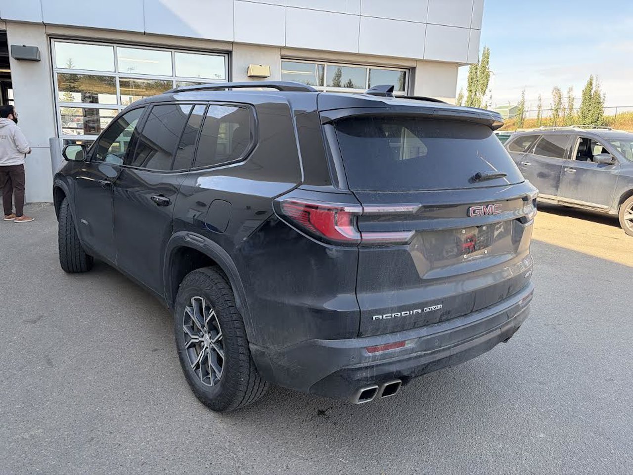 2025 GMC Acadia AWD 4dr AT4 Black Sherwood Park - photo #3