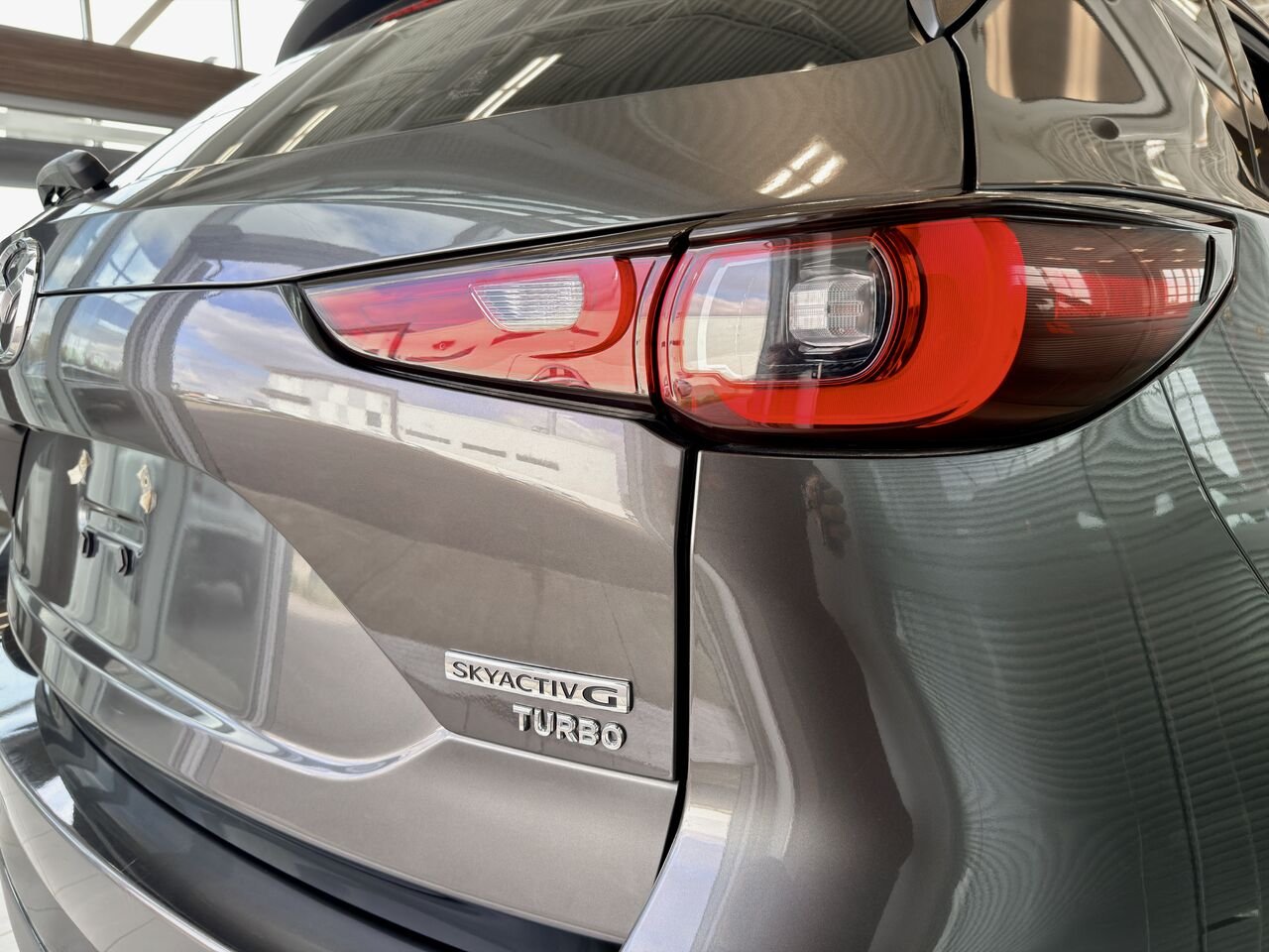 2023 Mazda CX-5 Grey Notre-Dame-des-Prairies - photo #11
