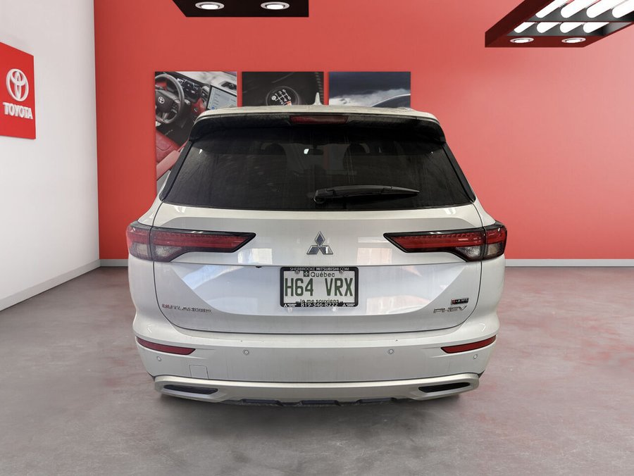 2025 Mitsubishi Outlander Plug-In Hybrid 2025 White