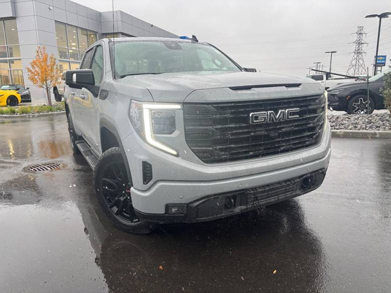 2024 GMC Sierra 1500 4WD Crew Cab 147 Elevation Grey Sherwood Park - photo #1