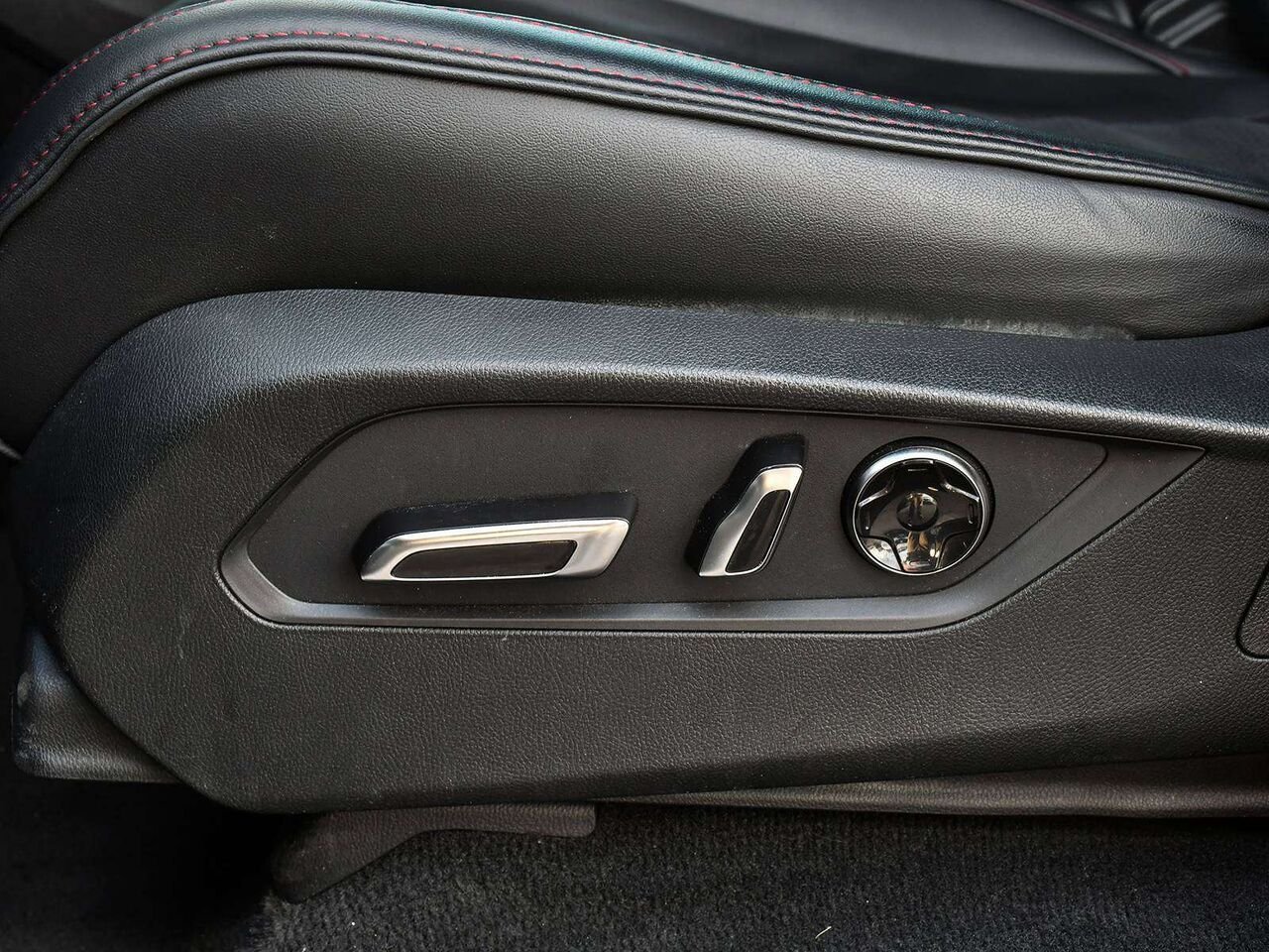 2024 Acura MDX A-Spec - ACURA CERTIFIED Black Etobicoke - photo #14