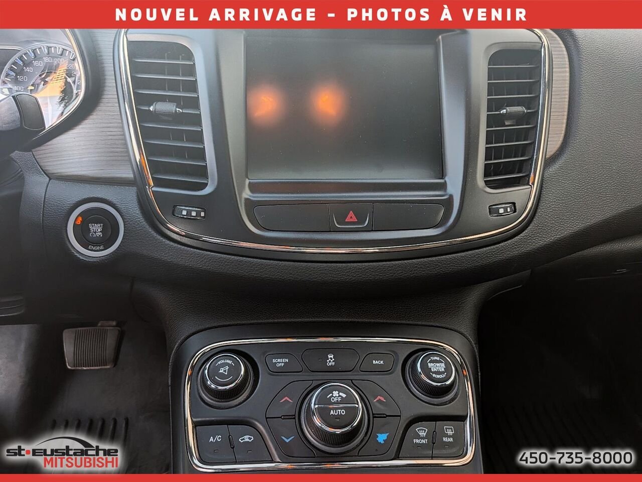 Chrysler 200 c awd 2016 Noir Saint-Eustache - photo #5