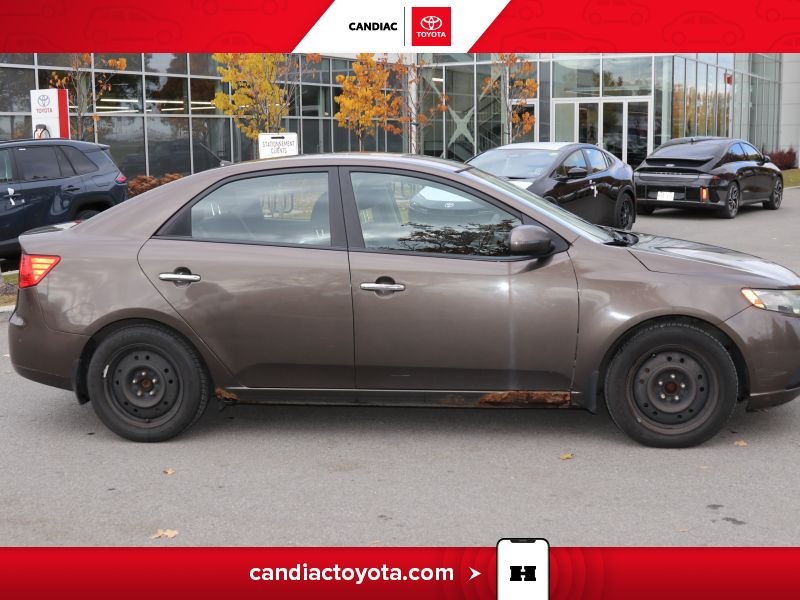 2013 Kia Forte Bronze Laval - photo #11
