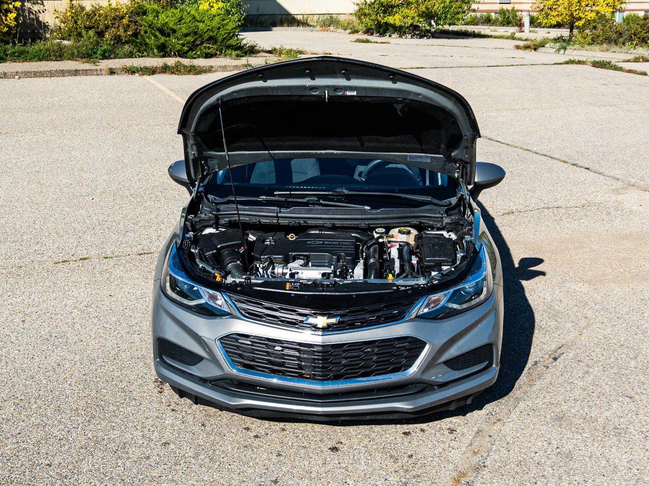 2017 Chevrolet Cruze 4dr Sdn 1.4L LT w/1SD gray Sherwood Park - photo #9