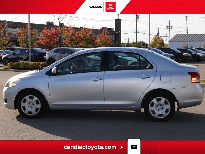 2012 Toyota Yaris Silver Blainville - photo #5