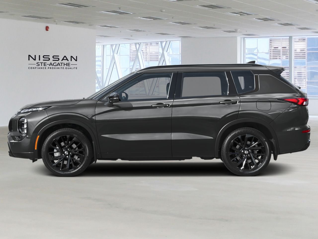 2026 Nissan Rogue Plug-In Hybrid Moonrock Gray Ste-Agathe des Monts - photo #1