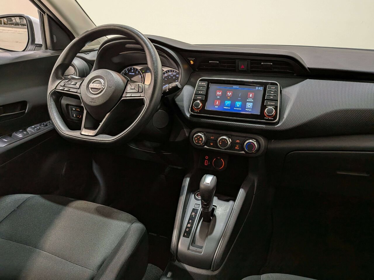 Nissan Kicks S FWD 2024 Blanc Val-David - photo #17