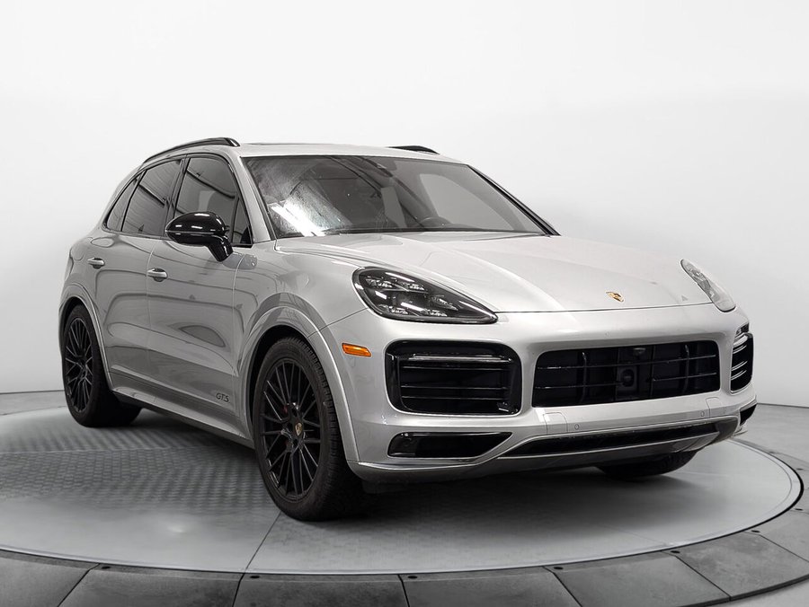 Porsche CAYENNE GTS Option Rear Axle Stearing Exhaust Sport 2023 Argent