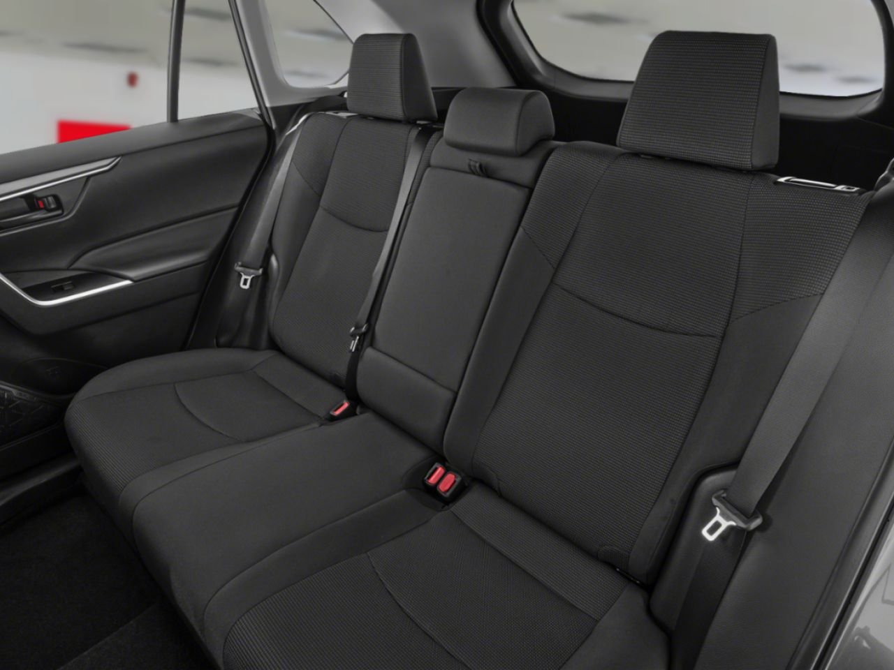 2025 Toyota RAV4 LE AWD / CLEAN CARFAX / HEATED SEATS / TOYOTA SAFETY SENSE / CARPLAY AND ANDROID AUTO White Mississauga - photo #5