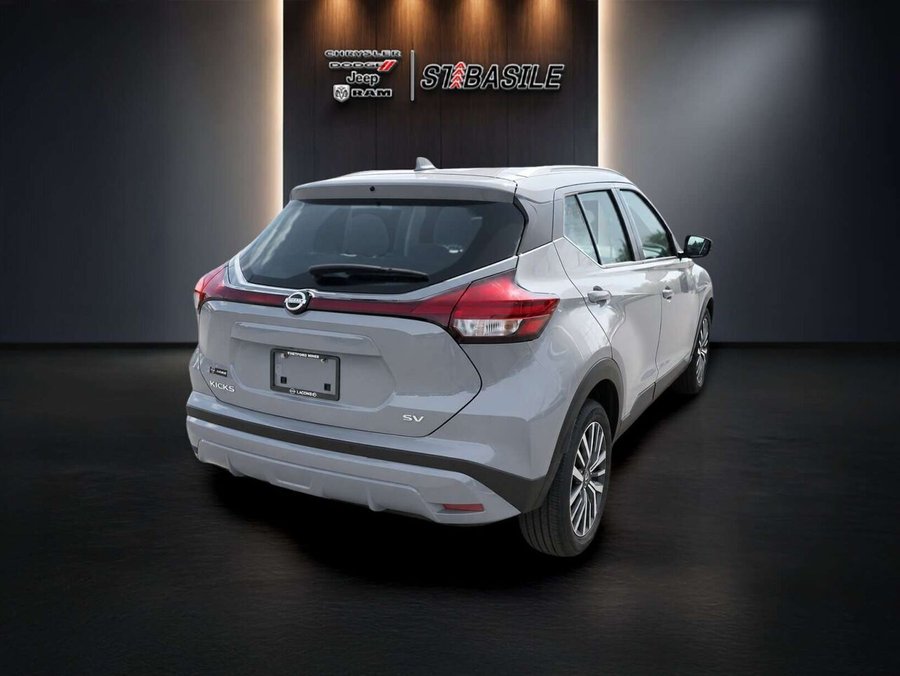 2024 Nissan Kicks 2024 Grey