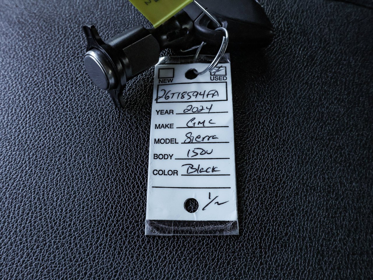 2024 GMC Sierra 1500 4WD Crew Cab 147 Elevation Black Sherwood Park - photo #30