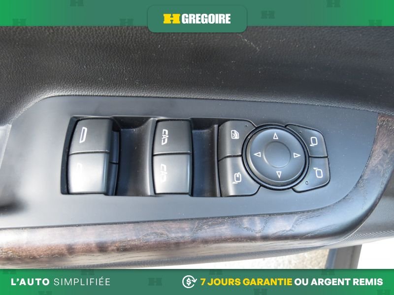 2022 GMC Acadia White Laval - photo #13