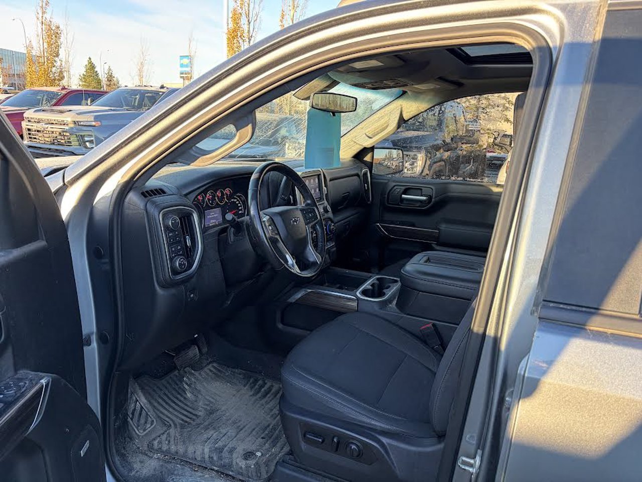 2019 Chevrolet Silverado 1500 4WD Crew Cab 147 RST Grey Sherwood Park - photo #6