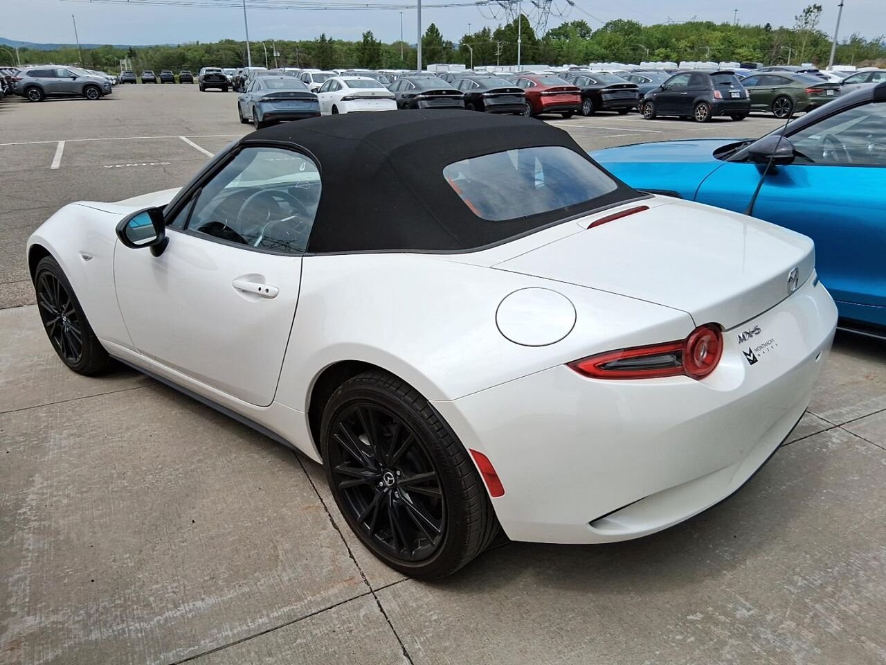 2025 Mazda MX-5 GS-P MIATA CLUB White Québec - photo #1