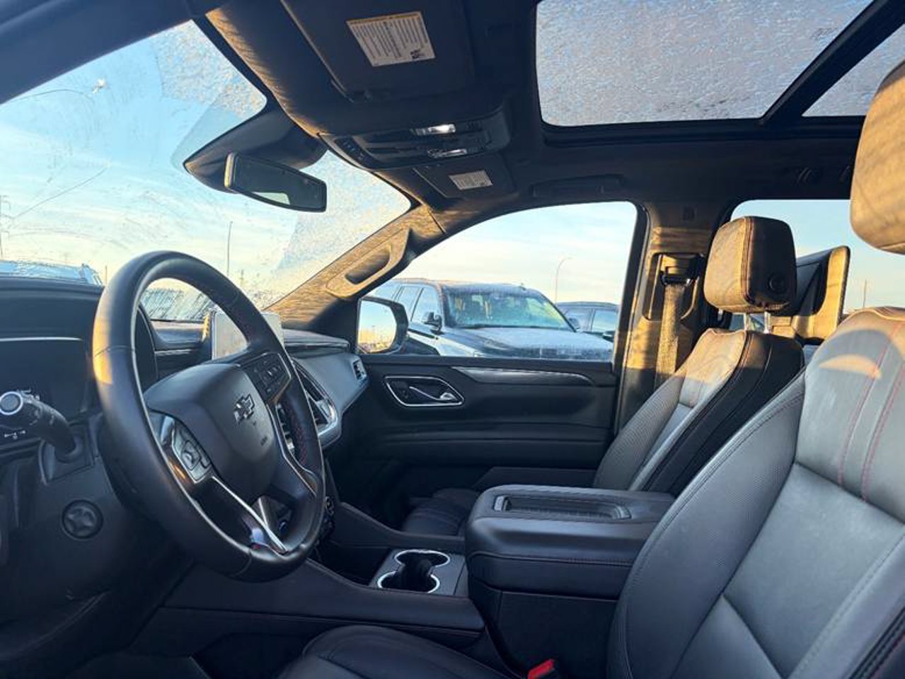 2023 Chevrolet Suburban 4WD 4dr RST Black Sherwood Park - photo #6