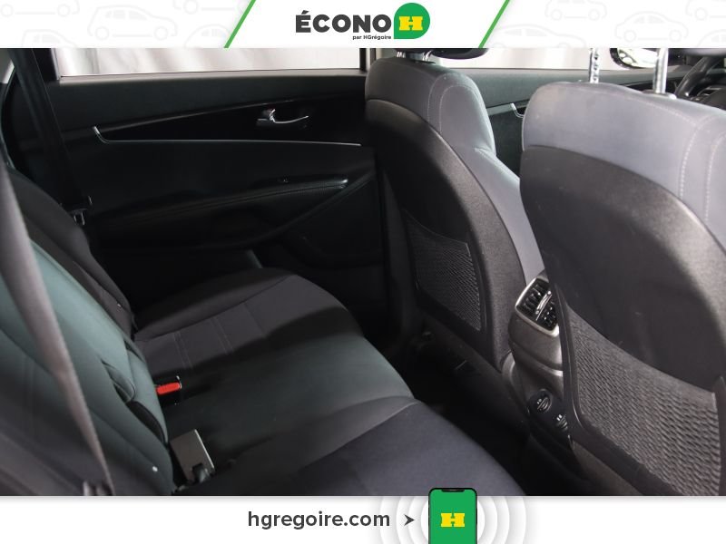 2016 Kia Sorento Silver Laval - photo #22