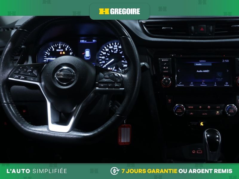 2020 Nissan Rogue White Saint-Eustache - photo #16