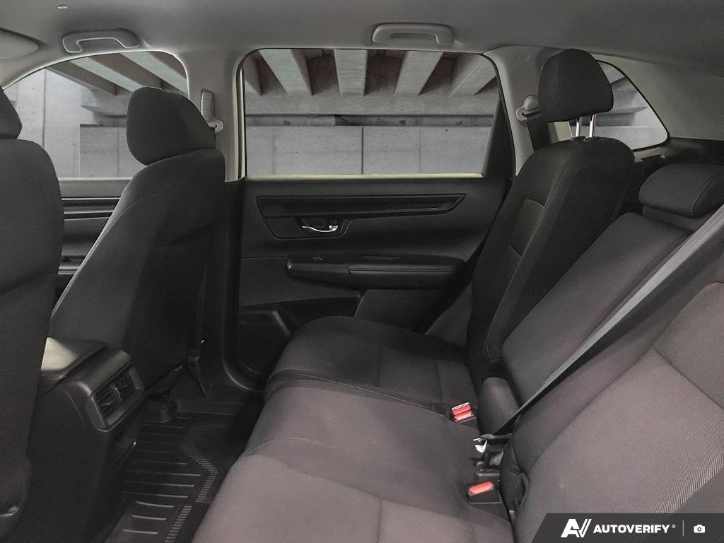 2025 Honda CR-V 2600960A | LX White Edmonton - photo #22
