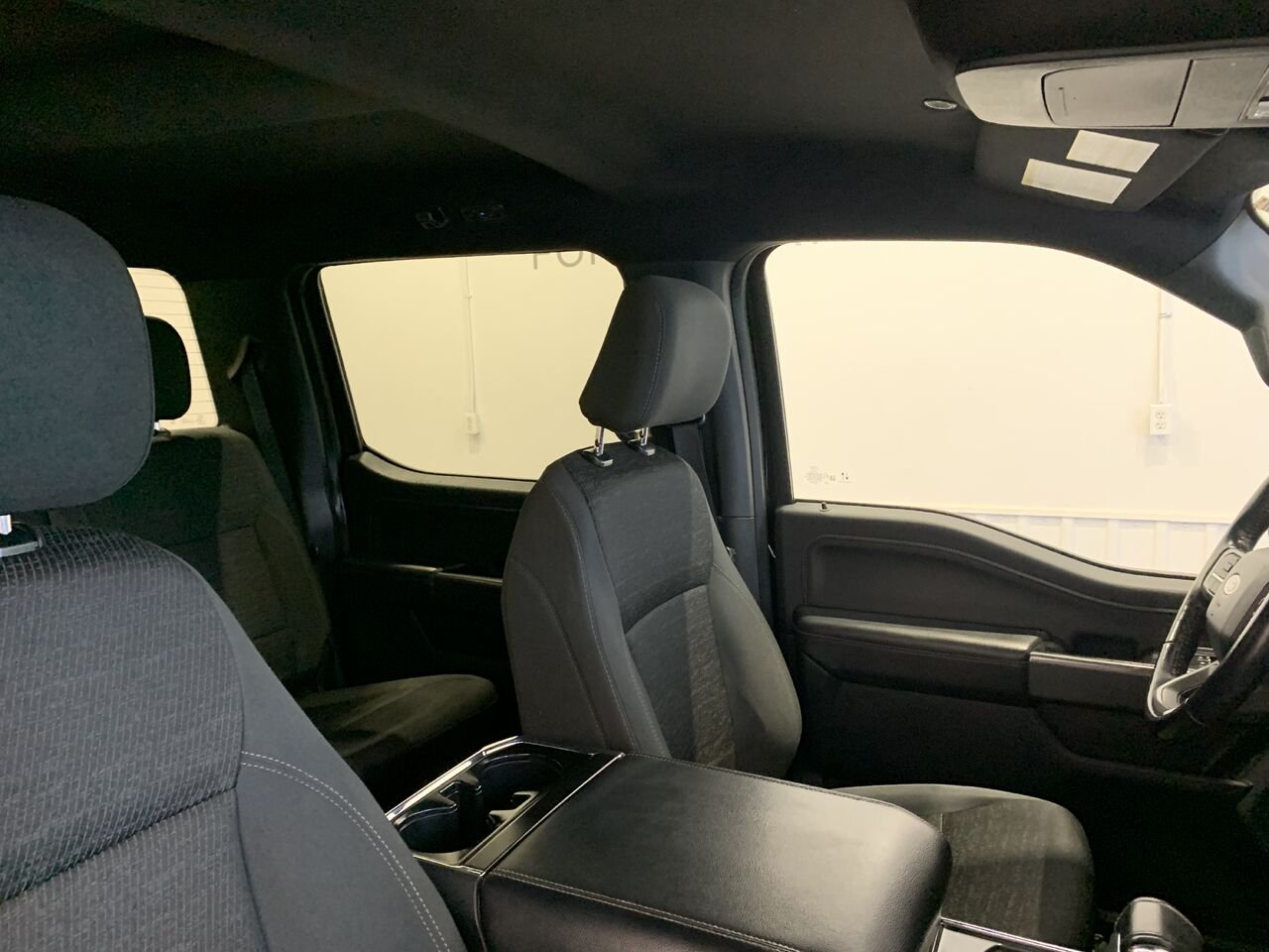 2022 Ford F-150 XLT cabine SuperCrew 4RM caisse de 5,5 pi Black Châteauguay - photo #16