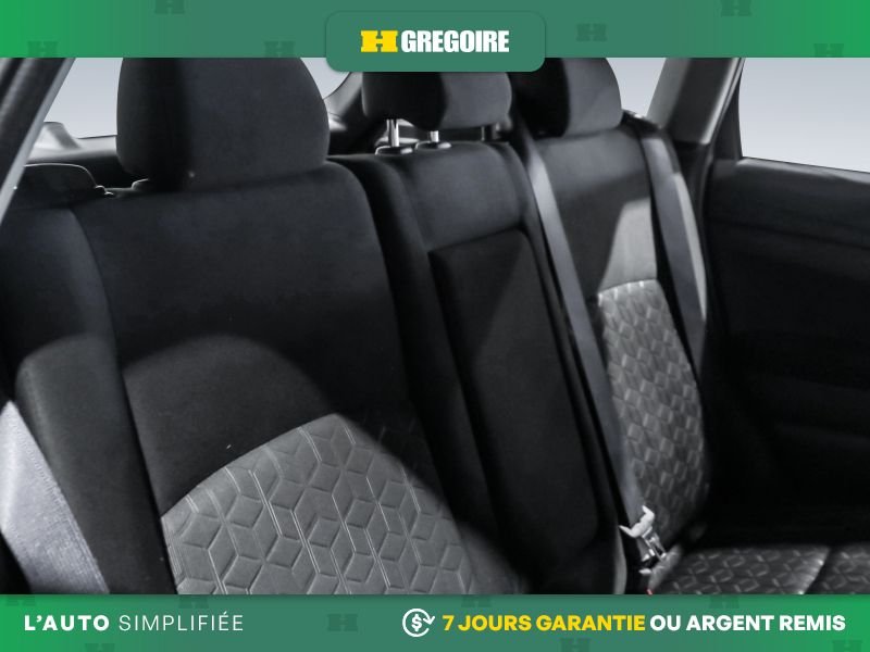 2025 Mitsubishi RVR Silver Saint-Eustache - photo #23