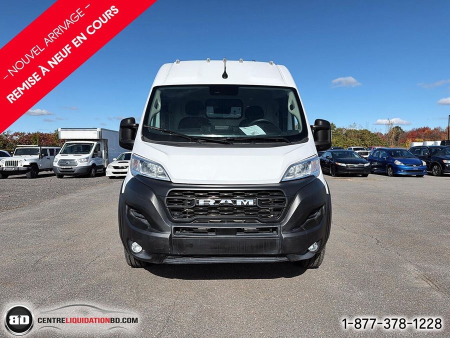 Ram ProMaster fourgonnette utilitaire 2500 Tradesman toit élevé 136 po avec siège passager 2025 Blanc