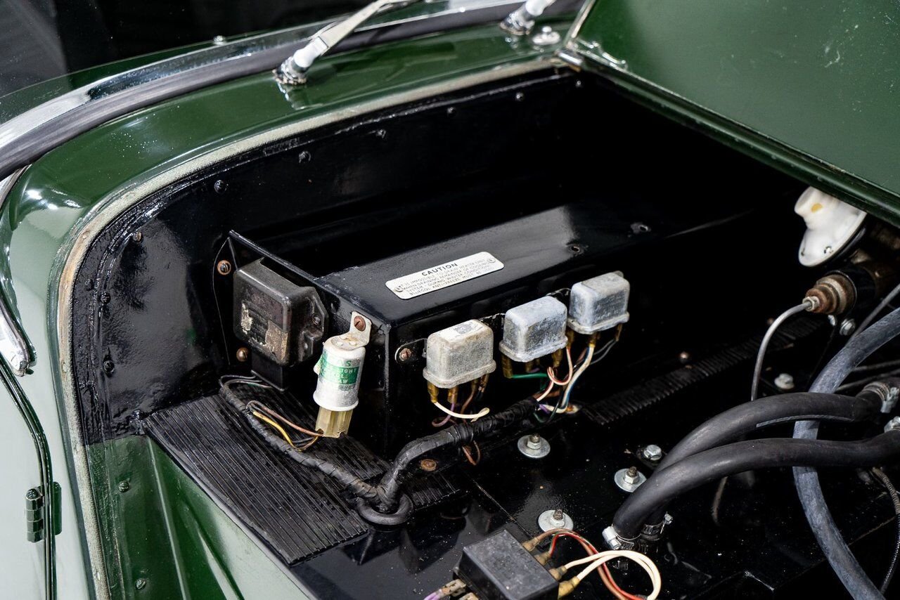 Morgan Plus 8 Unrestored with only 7137km (4435miles) | PRIX EN USD 1970 Vert Montréal - photo #77