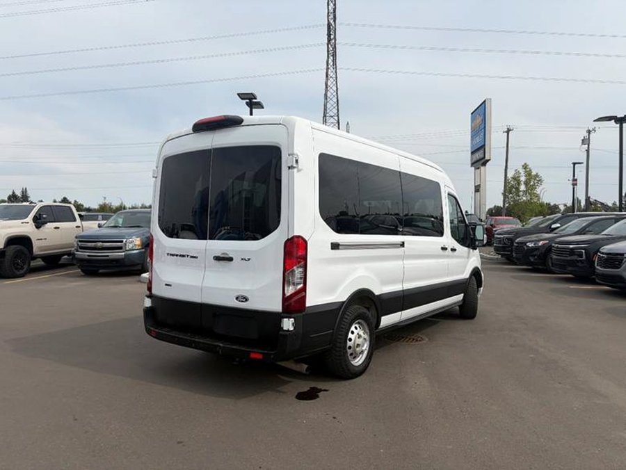 2026 Ford Transit Passenger Wagon 2026 White