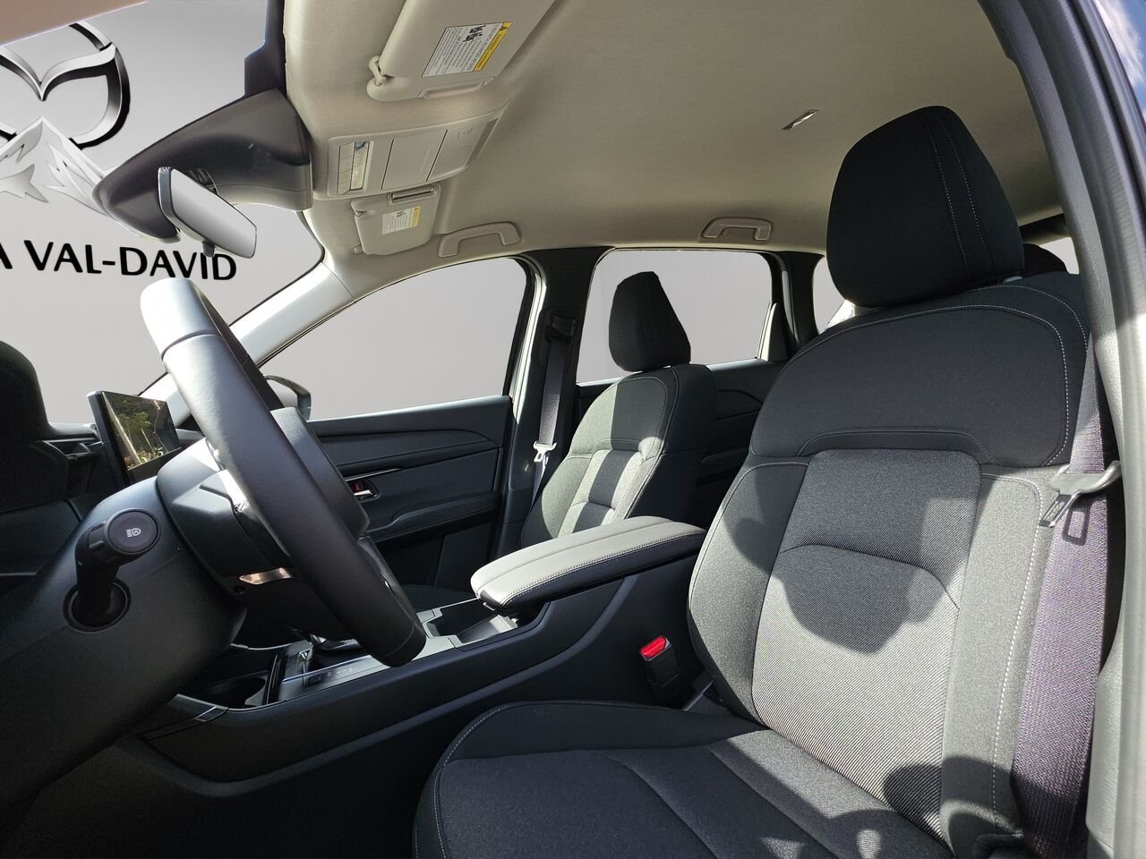 2026 Mazda CX-5 GX TI, Bluetooth, Cruise control, Commande audio au volant Jet Black Mica Val-David - photo #11