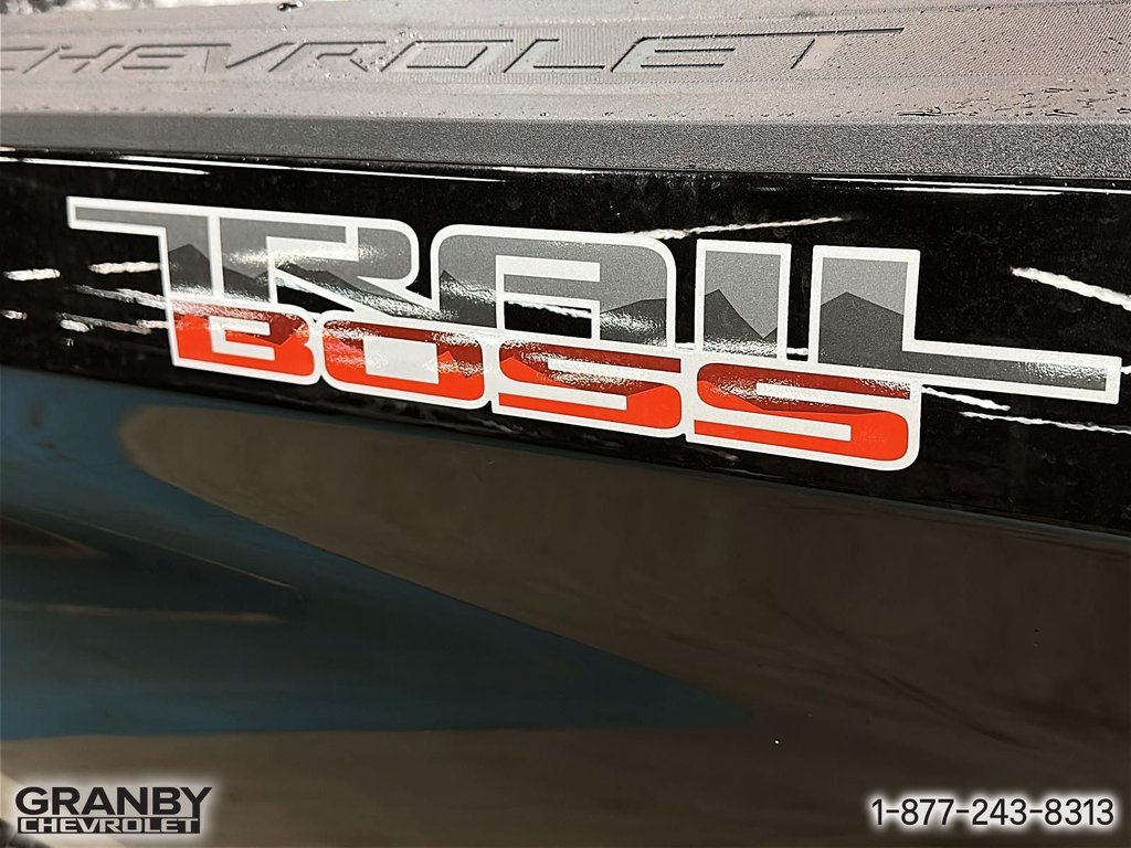 2026 CHEVROLET Silverado 1500 K1500 SILVERADO CREW CAB LT TRAIL BOSS STD/BOX (2LT) | 26-1032 Black Granby - photo #17