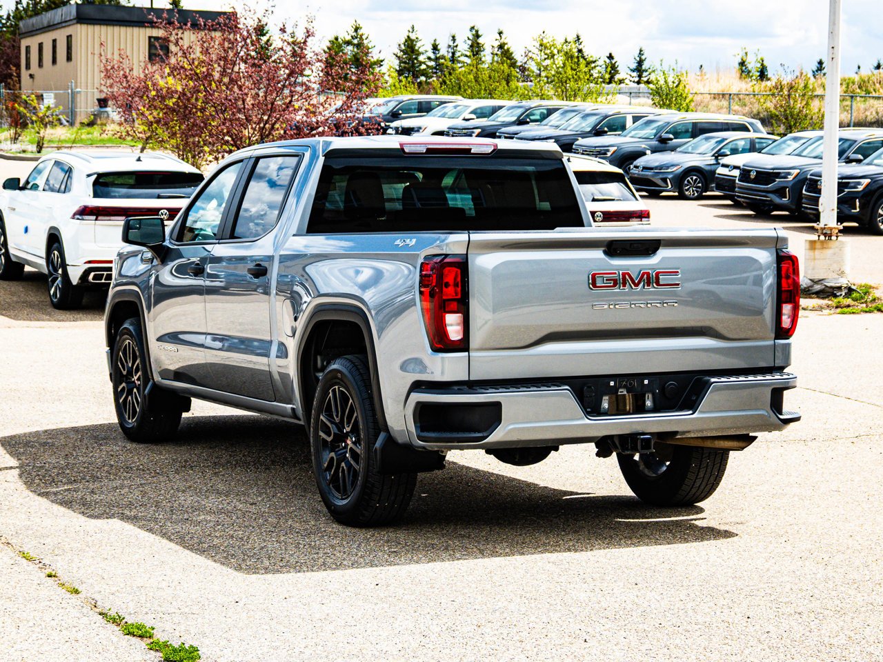 2024 GMC Sierra 1500 4WD Crew Cab 147 Pro Grey Sherwood Park - photo #10