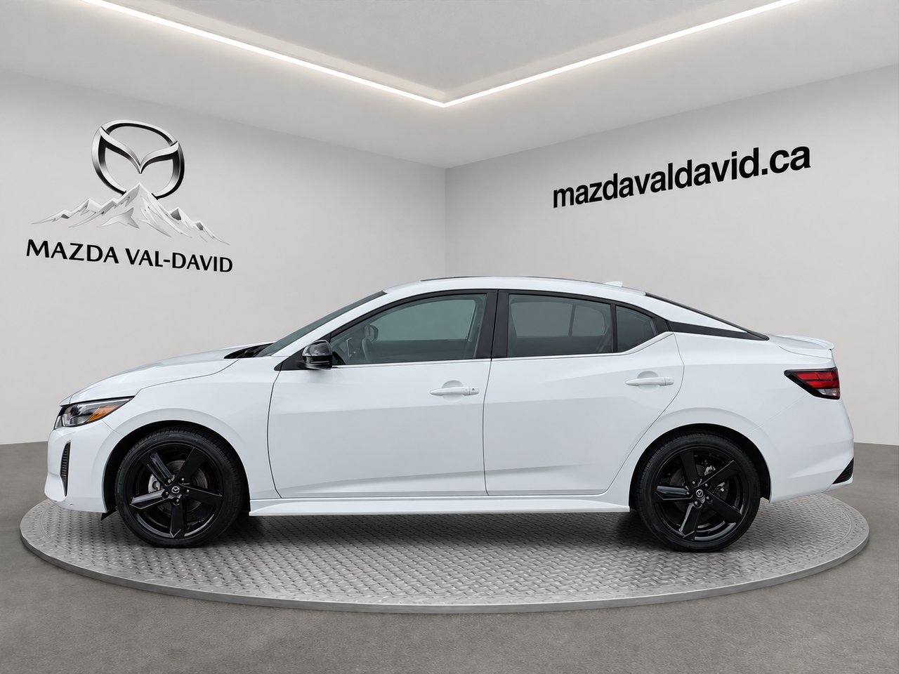 2024 Nissan Sentra SR CVT White Val-David - photo #1