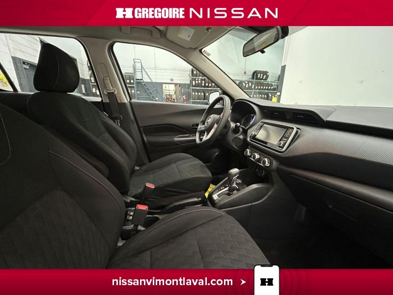 2021 Nissan Kicks White Saint-Eustache - photo #10