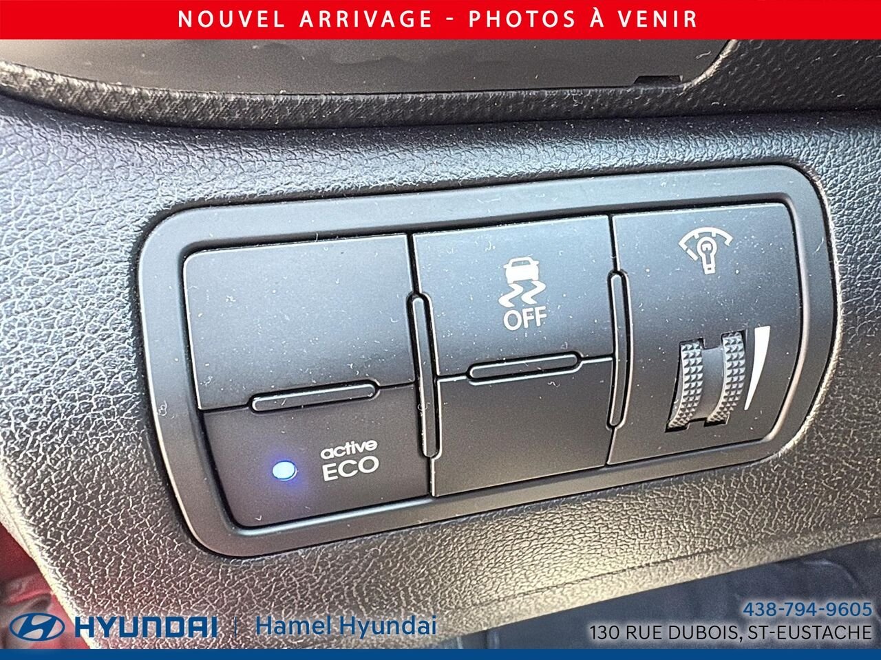 2017 Hyundai Accent Red Saint-Eustache - photo #8