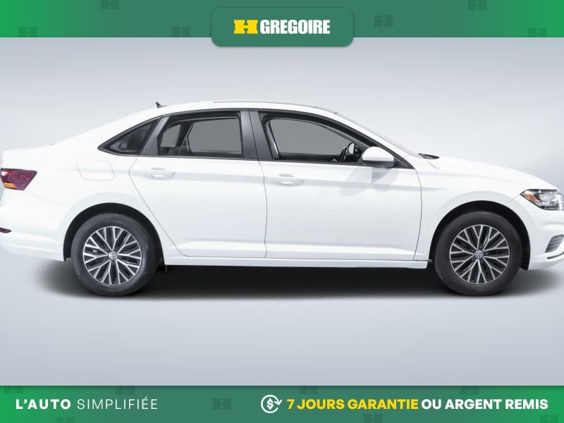 Volkswagen Jetta 820760 | Highline AUTO AC CUIR TOIT MAGS CAM RECULE 2019 Blanc Laval - photo #10