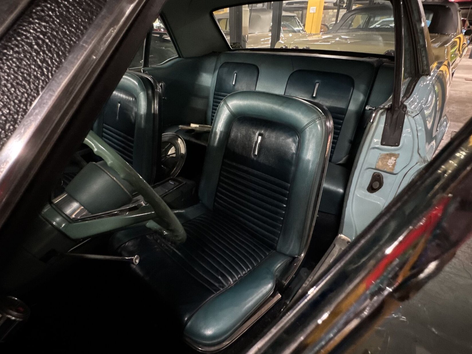 Ford Mustang 1967 Bleu Montréal - photo #11