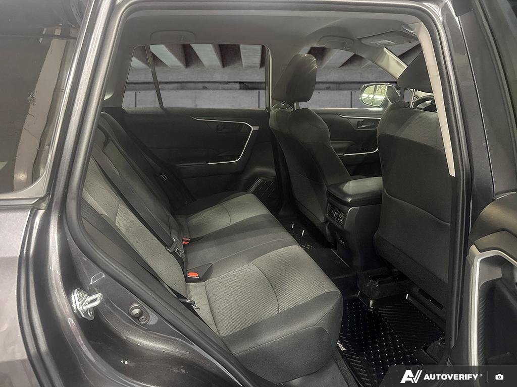 2022 Toyota RAV4 262040 | LE gray Edmonton - photo #22