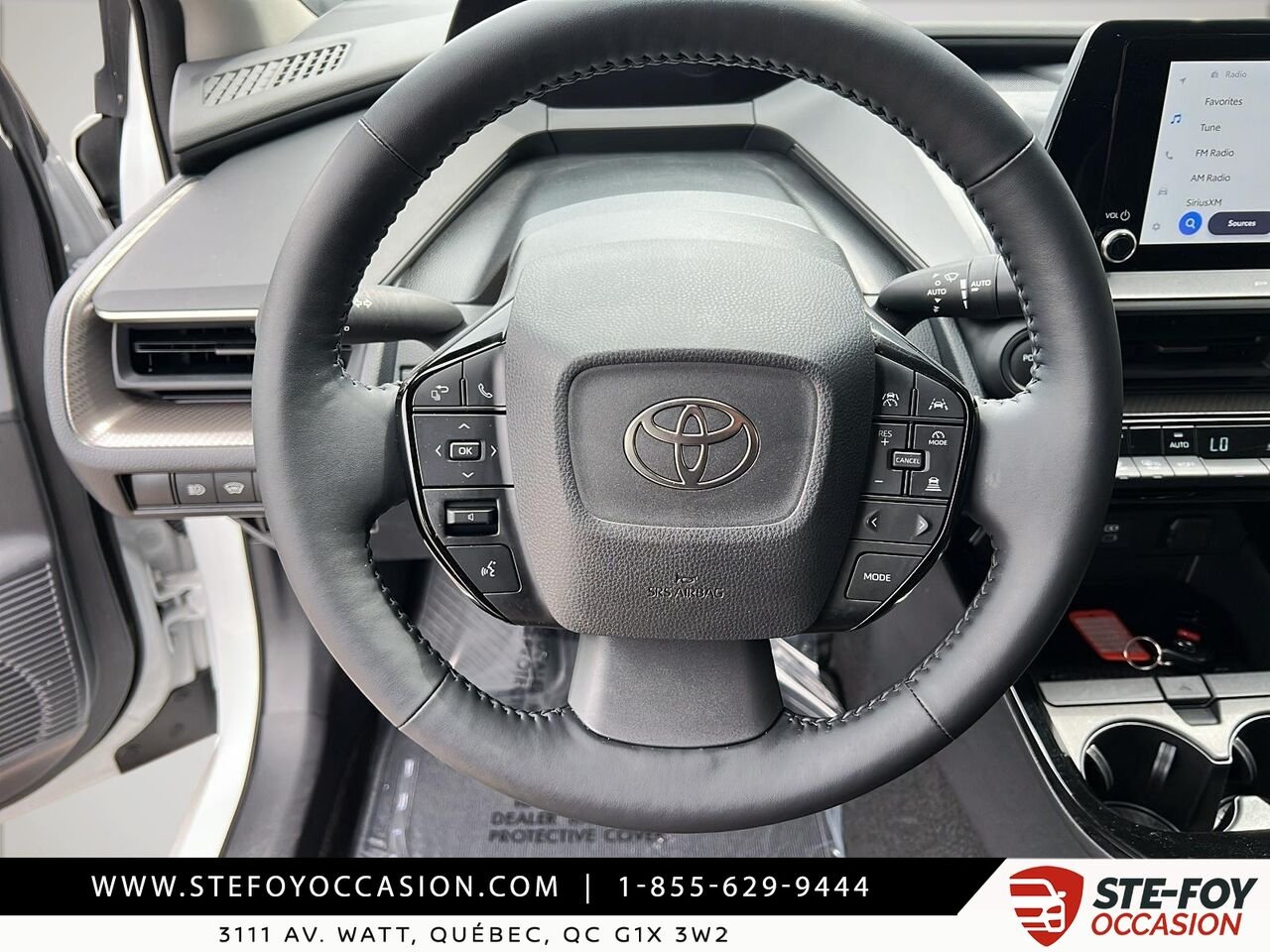 2025 Toyota Prius XLE HYBRIDE White Québec - photo #11