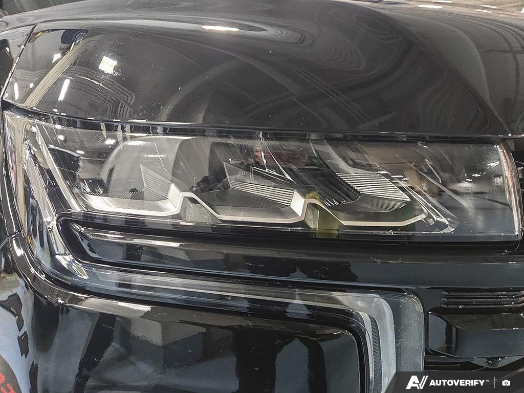 2024 Chevrolet Suburban 2602514A | RST | CK10906 Black Edmonton - photo #7