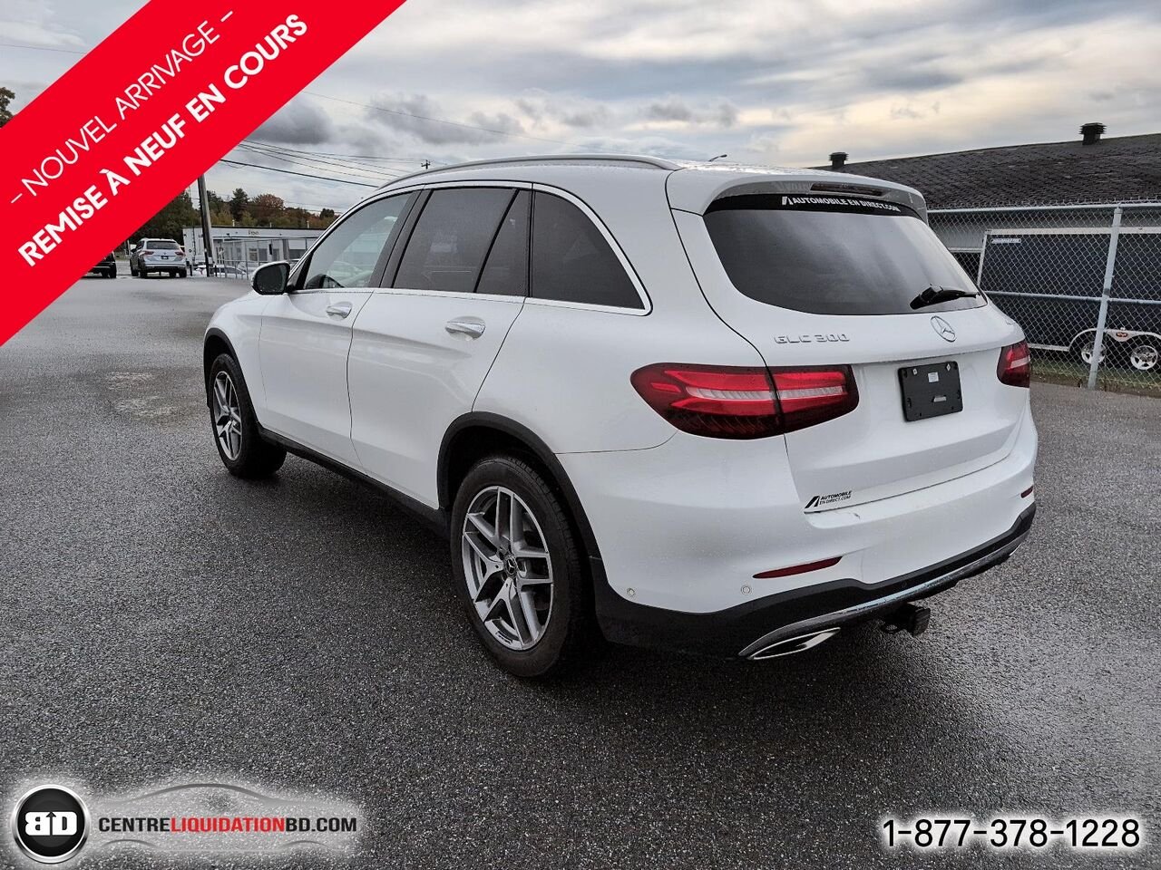 2017 Mercedes-Benz GLC GLC 300 4 portes 4MATIC | BD0430 White Granby - photo #4