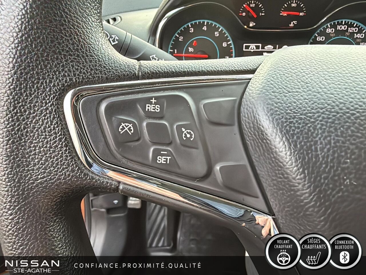 2017 Chevrolet Cruze LT TURBO À HAYON | BAS KILOMÉTRAGE | SIÈGES CHAUFFANTS | CAMÉRA DE RECUL Orange Saint-Jérôme - photo #14