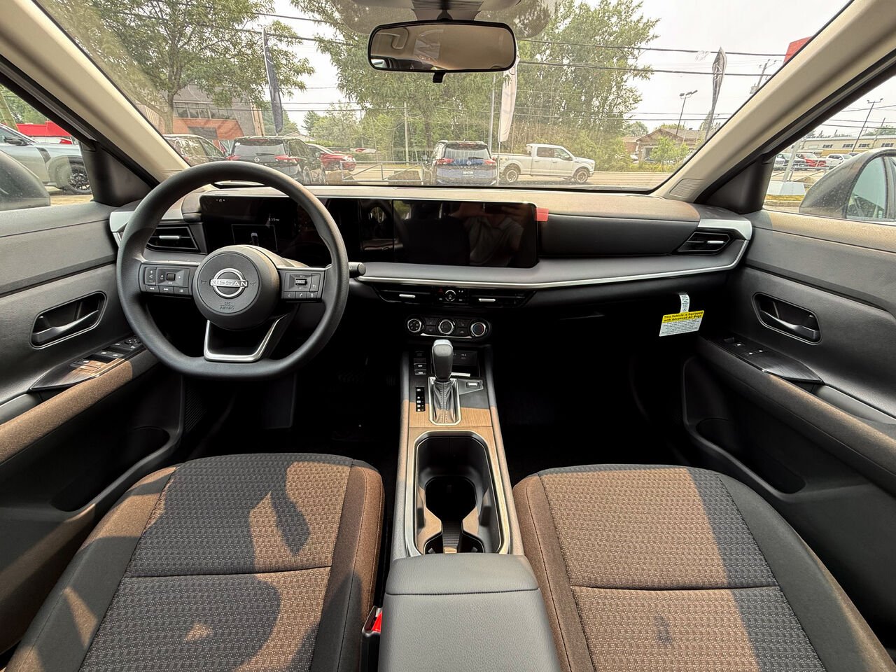 2025 Nissan Kicks KICKS S FWD Aspen White TriCoat Châteauguay - photo #9