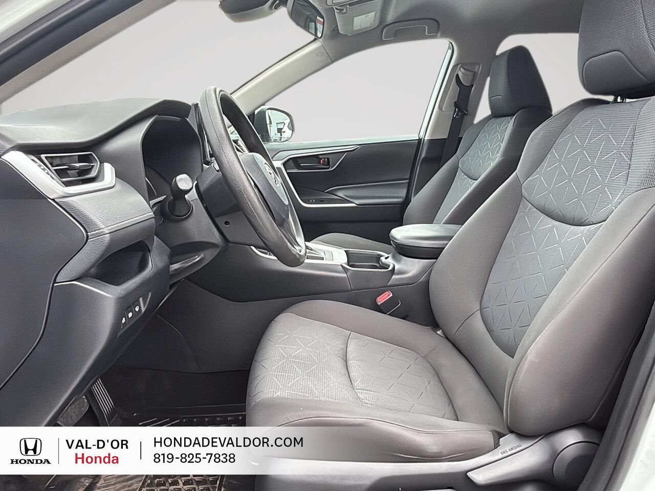 2021 Toyota RAV4 LE AWD BAS KM White Val-d'Or - photo #6