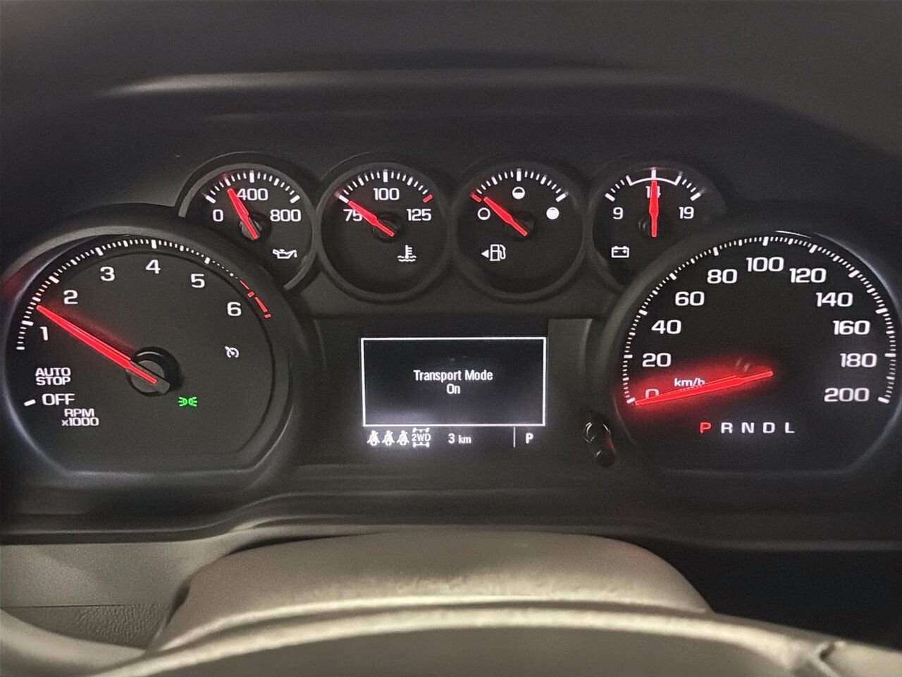 CHEVROLET Silverado 1500 PERSONNALISÉE 2026 BLANC SOMMET Saint-Hyacinthe - photo #12