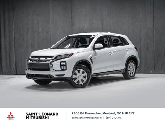 2025 Mitsubishi RVR ES White