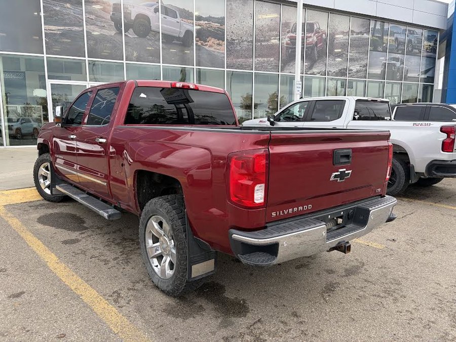 2018 Chevrolet Silverado 1500 LTZ Red